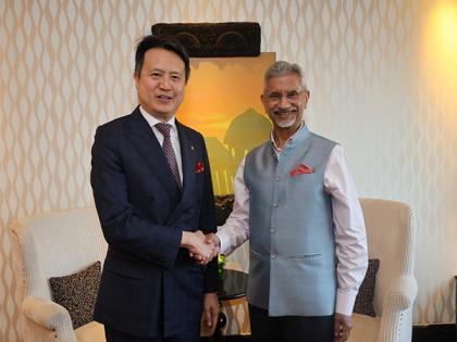 EAM Jaishankar holds talks with WIPO DG, commends promotion of India as intersection of culture | EAM Jaishankar holds talks with WIPO DG, commends promotion of India as intersection of culture EAM Jaishankar holds talks with WIPO DG, commends promotion of India as intersection of culture | EAM Jaishankar holds talks with WIPO DG, commends promotion of India as intersection of culture
