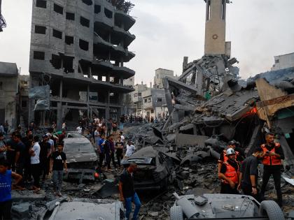 Israel strikes near Syrian Presidential compound amid Druze-Sunni clashes | Israel strikes near Syrian Presidential compound amid Druze-Sunni clashes Israel strikes near Syrian Presidential compound amid Druze-Sunni clashes | Israel strikes near Syrian Presidential compound amid Druze-Sunni clashes