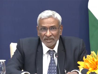 "Angolan President specifically asked for India's support in healthcare": MEA | "Angolan President specifically asked for India's support in healthcare": MEA "Angolan President specifically asked for India's support in healthcare": MEA | "Angolan President specifically asked for India's support in healthcare": MEA