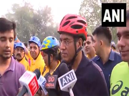 Union Sports Minister Mansukh Mandaviya joins 'Fit India Sunday on Cycle' campaign, emphasises importance of physical activity | Union Sports Minister Mansukh Mandaviya joins 'Fit India Sunday on Cycle' campaign, emphasises importance of physical activity Union Sports Minister Mansukh Mandaviya joins 'Fit India Sunday on Cycle' campaign, emphasises importance of physical activity | Union Sports Minister Mansukh Mandaviya joins 'Fit India Sunday on Cycle' campaign, emphasises importance of physical activity