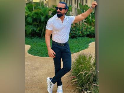 Actor Ajaz Khan faces police summons for obscene content in 'House Arrest' web show | Actor Ajaz Khan faces police summons for obscene content in 'House Arrest' web show Actor Ajaz Khan faces police summons for obscene content in 'House Arrest' web show | Actor Ajaz Khan faces police summons for obscene content in 'House Arrest' web show
