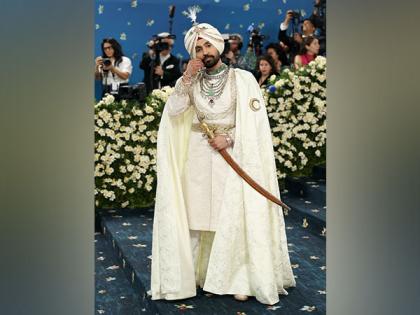 Diljit Dosanjh Makes History at The Met Gala 2025, Becomes First Turban-Wearing Indian Man to Attend in Regal Punjabi Style | Diljit Dosanjh Makes History at The Met Gala 2025, Becomes First Turban-Wearing Indian Man to Attend in Regal Punjabi Style Diljit Dosanjh Makes History at The Met Gala 2025, Becomes First Turban-Wearing Indian Man to Attend in Regal Punjabi Style | Diljit Dosanjh Makes History at The Met Gala 2025, Becomes First Turban-Wearing Indian Man to Attend in Regal Punjabi Style
