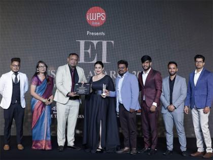 100 Yards awarded as "Real Estate Consultancy of the Year" by Economic Times | 100 Yards awarded as "Real Estate Consultancy of the Year" by Economic Times 100 Yards awarded as "Real Estate Consultancy of the Year" by Economic Times | 100 Yards awarded as "Real Estate Consultancy of the Year" by Economic Times
