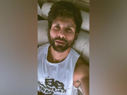 Shahid Kapoor shows off his rugged look in new post, check pics | Shahid Kapoor shows off his rugged look in new post, check pics Shahid Kapoor shows off his rugged look in new post, check pics | Shahid Kapoor shows off his rugged look in new post, check pics