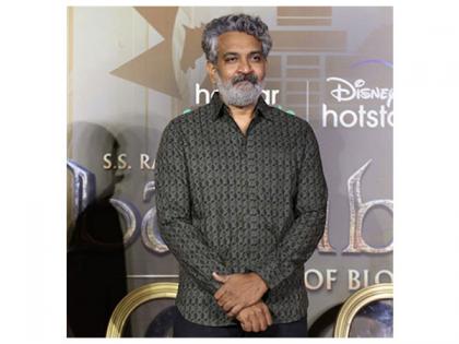 SS Rajamouli praises Indian Army amid India-Pak tensions, urges people to stay alert and responsible | SS Rajamouli praises Indian Army amid India-Pak tensions, urges people to stay alert and responsible SS Rajamouli praises Indian Army amid India-Pak tensions, urges people to stay alert and responsible | SS Rajamouli praises Indian Army amid India-Pak tensions, urges people to stay alert and responsible