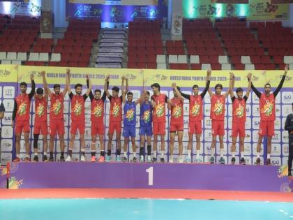 Jammu and Kashmir volleyball team lifts spirits with hard-fought KIYG gold | Jammu and Kashmir volleyball team lifts spirits with hard-fought KIYG gold Jammu and Kashmir volleyball team lifts spirits with hard-fought KIYG gold | Jammu and Kashmir volleyball team lifts spirits with hard-fought KIYG gold