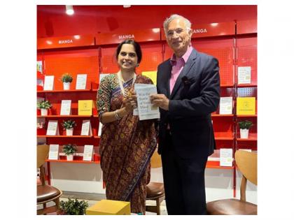 Dr. Niranjan Hiranandani launches "Win the Battle of Your Mind in the Age of Social Media" by Reeta Ramamurthy Gupta | Dr. Niranjan Hiranandani launches "Win the Battle of Your Mind in the Age of Social Media" by Reeta Ramamurthy Gupta Dr. Niranjan Hiranandani launches "Win the Battle of Your Mind in the Age of Social Media" by Reeta Ramamurthy Gupta | Dr. Niranjan Hiranandani launches "Win the Battle of Your Mind in the Age of Social Media" by Reeta Ramamurthy Gupta