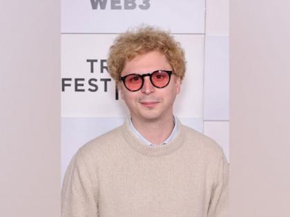 Michael Cera directorial debut titled 'Love is not the Answer'; Pamela Anderson, Steve Coogan join cast | Michael Cera directorial debut titled 'Love is not the Answer'; Pamela Anderson, Steve Coogan join cast Michael Cera directorial debut titled 'Love is not the Answer'; Pamela Anderson, Steve Coogan join cast | Michael Cera directorial debut titled 'Love is not the Answer'; Pamela Anderson, Steve Coogan join cast