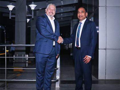 Honduran Foreign Minister Enrique Reina arrives in Delhi for embassy inauguration | Honduran Foreign Minister Enrique Reina arrives in Delhi for embassy inauguration Honduran Foreign Minister Enrique Reina arrives in Delhi for embassy inauguration | Honduran Foreign Minister Enrique Reina arrives in Delhi for embassy inauguration