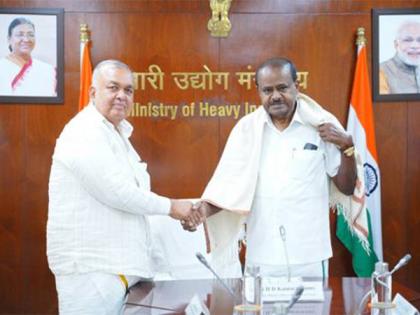 Karnataka seeks electric buses under PM E-Drive scheme, Centre assures full support | Karnataka seeks electric buses under PM E-Drive scheme, Centre assures full support