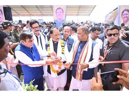 Free Medical Camp Held in Mandla, M.P. in Presence of CMs Mohan Yadav & Vishnu Dev Sai, Backed by Kulaste | Free Medical Camp Held in Mandla, M.P. in Presence of CMs Mohan Yadav & Vishnu Dev Sai, Backed by Kulaste Free Medical Camp Held in Mandla, M.P. in Presence of CMs Mohan Yadav & Vishnu Dev Sai, Backed by Kulaste | Free Medical Camp Held in Mandla, M.P. in Presence of CMs Mohan Yadav & Vishnu Dev Sai, Backed by Kulaste