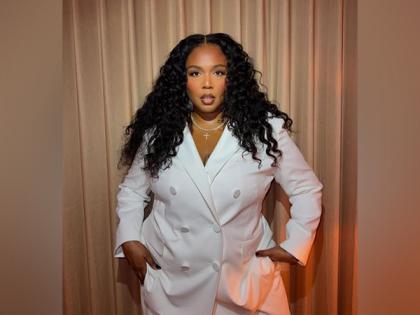 Lizzo reveals she stopped reading online comments "about two years ago" | Lizzo reveals she stopped reading online comments "about two years ago" Lizzo reveals she stopped reading online comments "about two years ago" | Lizzo reveals she stopped reading online comments "about two years ago"