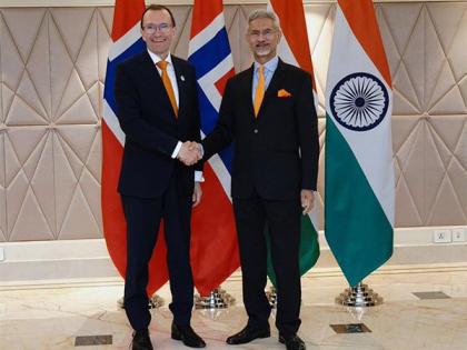 Jaishankar wishes people of Norway on Constitution Day, expresses commitment to advance "multifaceted partnership" | Jaishankar wishes people of Norway on Constitution Day, expresses commitment to advance "multifaceted partnership" Jaishankar wishes people of Norway on Constitution Day, expresses commitment to advance "multifaceted partnership" | Jaishankar wishes people of Norway on Constitution Day, expresses commitment to advance "multifaceted partnership"