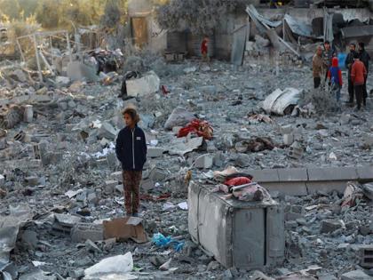 Over 100 killed in Gaza from Israeli strikes as mediators make fresh push for peace in Doha | Over 100 killed in Gaza from Israeli strikes as mediators make fresh push for peace in Doha Over 100 killed in Gaza from Israeli strikes as mediators make fresh push for peace in Doha | Over 100 killed in Gaza from Israeli strikes as mediators make fresh push for peace in Doha
