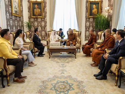 Nahayan bin Mubarak meets Chief Monk of Nah Luang Temple at Royal Thai Embassy in Abu Dhabi | Nahayan bin Mubarak meets Chief Monk of Nah Luang Temple at Royal Thai Embassy in Abu Dhabi Nahayan bin Mubarak meets Chief Monk of Nah Luang Temple at Royal Thai Embassy in Abu Dhabi | Nahayan bin Mubarak meets Chief Monk of Nah Luang Temple at Royal Thai Embassy in Abu Dhabi