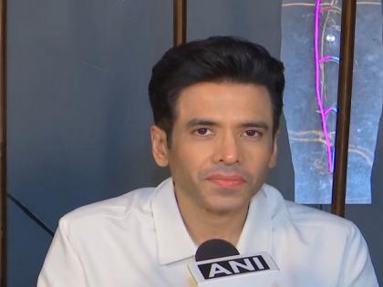 Actor Tusshar Kapoor calls upcoming 'Kapkapiii' release the"last wish" of director Sangeeth Sivan | Actor Tusshar Kapoor calls upcoming 'Kapkapiii' release the"last wish" of director Sangeeth Sivan Actor Tusshar Kapoor calls upcoming 'Kapkapiii' release the"last wish" of director Sangeeth Sivan | Actor Tusshar Kapoor calls upcoming 'Kapkapiii' release the"last wish" of director Sangeeth Sivan