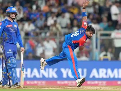 DC's Mukesh Kumar fined for breaching IPL Code of Conduct | DC's Mukesh Kumar fined for breaching IPL Code of Conduct