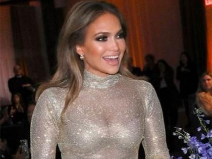Jennifer Lopez shares how she prepares to return as host on 2025 American Music Awards | Jennifer Lopez shares how she prepares to return as host on 2025 American Music Awards Jennifer Lopez shares how she prepares to return as host on 2025 American Music Awards | Jennifer Lopez shares how she prepares to return as host on 2025 American Music Awards