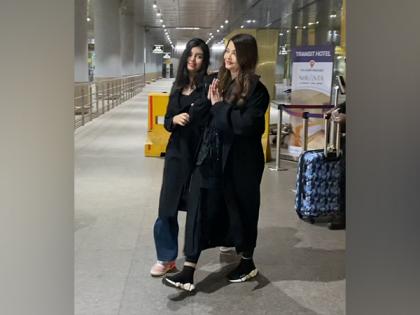 Aishwarya Rai, Aaradhya Bachchan twin in black as they arrive in Mumbai post-Cannes | Aishwarya Rai, Aaradhya Bachchan twin in black as they arrive in Mumbai post-Cannes Aishwarya Rai, Aaradhya Bachchan twin in black as they arrive in Mumbai post-Cannes | Aishwarya Rai, Aaradhya Bachchan twin in black as they arrive in Mumbai post-Cannes