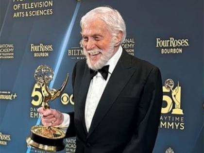 "That would've been such fun": Dick Van Dyke admits of possible plans of 'The Odd Couple' remake before ED Asner demise | "That would've been such fun": Dick Van Dyke admits of possible plans of 'The Odd Couple' remake before ED Asner demise "That would've been such fun": Dick Van Dyke admits of possible plans of 'The Odd Couple' remake before ED Asner demise | "That would've been such fun": Dick Van Dyke admits of possible plans of 'The Odd Couple' remake before ED Asner demise