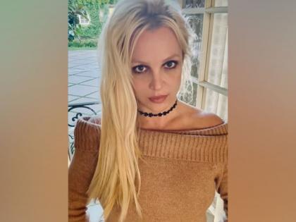 Britney Spears apologises for smoking on plane but calls authorities' response 'kinda much' | Britney Spears apologises for smoking on plane but calls authorities' response 'kinda much' Britney Spears apologises for smoking on plane but calls authorities' response 'kinda much' | Britney Spears apologises for smoking on plane but calls authorities' response 'kinda much'