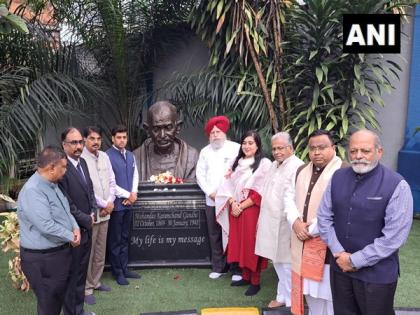 All-party delegation led by Shiv Sena MP Shrikant Shinde pays tribute to Mahatma Gandhi in Congo | All-party delegation led by Shiv Sena MP Shrikant Shinde pays tribute to Mahatma Gandhi in Congo All-party delegation led by Shiv Sena MP Shrikant Shinde pays tribute to Mahatma Gandhi in Congo | All-party delegation led by Shiv Sena MP Shrikant Shinde pays tribute to Mahatma Gandhi in Congo