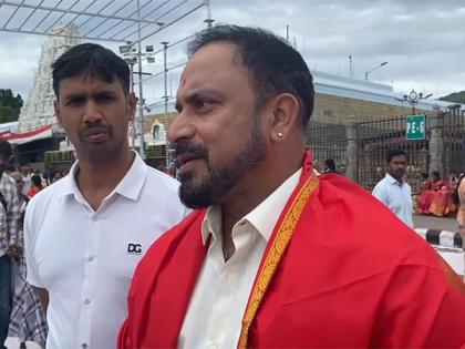 India fielding coach T Dilip visits Tirupati Tirumal Temple ahead of England Test series | India fielding coach T Dilip visits Tirupati Tirumal Temple ahead of England Test series