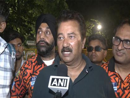 "Yuvraj played a big role in Abhishek's success": SRH star's father reflects | "Yuvraj played a big role in Abhishek's success": SRH star's father reflects