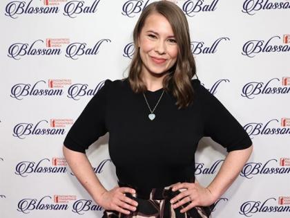 "Healing": Bindi Irwin shares health update post emergency surgery | "Healing": Bindi Irwin shares health update post emergency surgery "Healing": Bindi Irwin shares health update post emergency surgery | "Healing": Bindi Irwin shares health update post emergency surgery