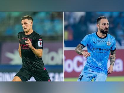 Yoell van Nieff and Jeremy Manzorro's journey ends with Mumbai City FC | Yoell van Nieff and Jeremy Manzorro's journey ends with Mumbai City FC Yoell van Nieff and Jeremy Manzorro's journey ends with Mumbai City FC | Yoell van Nieff and Jeremy Manzorro's journey ends with Mumbai City FC