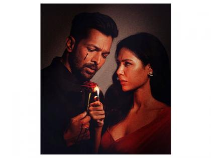 Harshvardhan Rane, Sonam Bajwa's intense first look from 'Ek Deewane Ki Deewaniyat' unveiled | Harshvardhan Rane, Sonam Bajwa's intense first look from 'Ek Deewane Ki Deewaniyat' unveiled Harshvardhan Rane, Sonam Bajwa's intense first look from 'Ek Deewane Ki Deewaniyat' unveiled | Harshvardhan Rane, Sonam Bajwa's intense first look from 'Ek Deewane Ki Deewaniyat' unveiled
