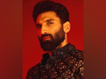 Security Breach: Case registered after woman attempts entry into Aditya Roy Kapur's residence | Security Breach: Case registered after woman attempts entry into Aditya Roy Kapur's residence Security Breach: Case registered after woman attempts entry into Aditya Roy Kapur's residence | Security Breach: Case registered after woman attempts entry into Aditya Roy Kapur's residence