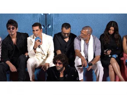 "It's a matter which is going to be handled by the court": Akshay Kumar opens up on Paresh Rawal's sudden exit from Hera Pheri 3 | "It's a matter which is going to be handled by the court": Akshay Kumar opens up on Paresh Rawal's sudden exit from Hera Pheri 3 "It's a matter which is going to be handled by the court": Akshay Kumar opens up on Paresh Rawal's sudden exit from Hera Pheri 3 | "It's a matter which is going to be handled by the court": Akshay Kumar opens up on Paresh Rawal's sudden exit from Hera Pheri 3