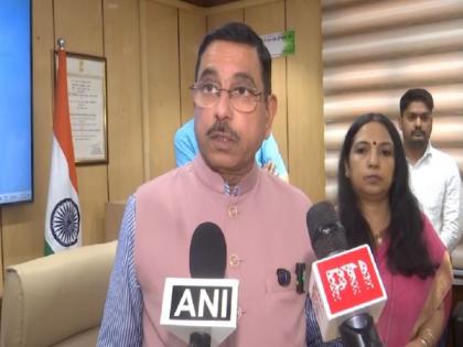Every district in country to have BIS facility within a year: Pralhad Joshi | Every district in country to have BIS facility within a year: Pralhad Joshi Every district in country to have BIS facility within a year: Pralhad Joshi | Every district in country to have BIS facility within a year: Pralhad Joshi