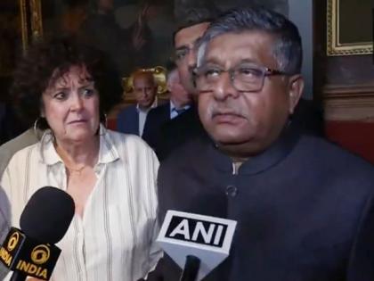 "Together with India in fight against terrorism": All party delegation member Ravi Shankar Prasad meets with India-France friendship group | "Together with India in fight against terrorism": All party delegation member Ravi Shankar Prasad meets with India-France friendship group "Together with India in fight against terrorism": All party delegation member Ravi Shankar Prasad meets with India-France friendship group | "Together with India in fight against terrorism": All party delegation member Ravi Shankar Prasad meets with India-France friendship group