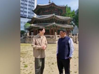 "Different and special": JDU MP Sanjay Kumar Jha meets 'Korean Bihari' YouTuber Yechan C Lee in Seoul | "Different and special": JDU MP Sanjay Kumar Jha meets 'Korean Bihari' YouTuber Yechan C Lee in Seoul "Different and special": JDU MP Sanjay Kumar Jha meets 'Korean Bihari' YouTuber Yechan C Lee in Seoul | "Different and special": JDU MP Sanjay Kumar Jha meets 'Korean Bihari' YouTuber Yechan C Lee in Seoul