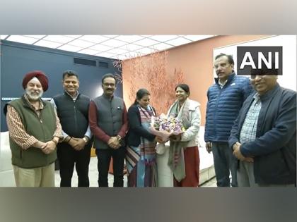 Kanimozhi led multi-party delegation arrives in Latvia's capital Riga | Kanimozhi led multi-party delegation arrives in Latvia's capital Riga Kanimozhi led multi-party delegation arrives in Latvia's capital Riga | Kanimozhi led multi-party delegation arrives in Latvia's capital Riga