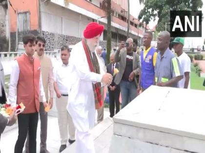 Shiv Sena MP Shrikant Shinde leads all-party delegation in Liberia | Shiv Sena MP Shrikant Shinde leads all-party delegation in Liberia Shiv Sena MP Shrikant Shinde leads all-party delegation in Liberia | Shiv Sena MP Shrikant Shinde leads all-party delegation in Liberia
