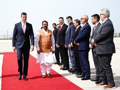 Paraguay President begins first state visit to India with ceremonial welcome | Paraguay President begins first state visit to India with ceremonial welcome Paraguay President begins first state visit to India with ceremonial welcome | Paraguay President begins first state visit to India with ceremonial welcome