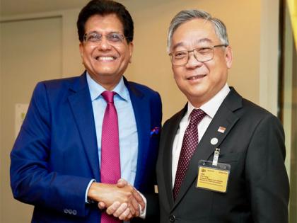 India discusses trade in shipping sector with Singapore, Piyush Goyal meets Dy PM Gan Kim Yong | India discusses trade in shipping sector with Singapore, Piyush Goyal meets Dy PM Gan Kim Yong India discusses trade in shipping sector with Singapore, Piyush Goyal meets Dy PM Gan Kim Yong | India discusses trade in shipping sector with Singapore, Piyush Goyal meets Dy PM Gan Kim Yong