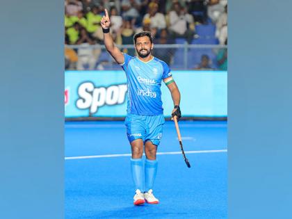 Enthusiastic Indian Hockey players sign up for various educational courses with Amity University | Enthusiastic Indian Hockey players sign up for various educational courses with Amity University Enthusiastic Indian Hockey players sign up for various educational courses with Amity University | Enthusiastic Indian Hockey players sign up for various educational courses with Amity University