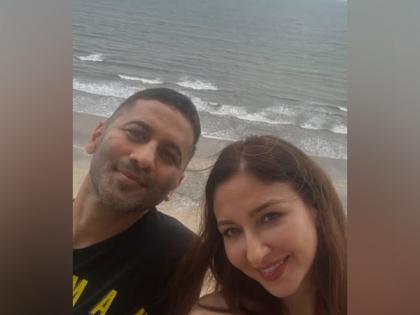 "I'm left with your voice in my head, your smile": Saumya Tandon pens emotional note for Vibhu Raghave | "I'm left with your voice in my head, your smile": Saumya Tandon pens emotional note for Vibhu Raghave "I'm left with your voice in my head, your smile": Saumya Tandon pens emotional note for Vibhu Raghave | "I'm left with your voice in my head, your smile": Saumya Tandon pens emotional note for Vibhu Raghave