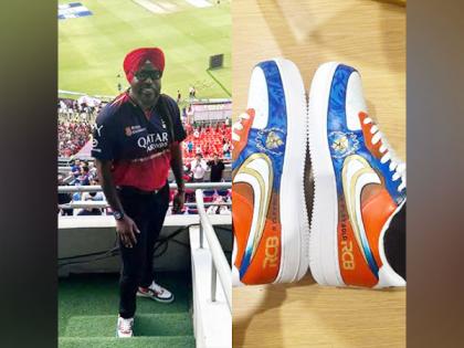 Chris Gayle's viral look: Turban for PBKS, jersey for RCB ahead of IPL 2025 final | Chris Gayle's viral look: Turban for PBKS, jersey for RCB ahead of IPL 2025 final