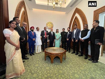 "We cannot tolerate any attacks on civilians": Egyptian Foreign Minister after meeting multi-party delegation from India | "We cannot tolerate any attacks on civilians": Egyptian Foreign Minister after meeting multi-party delegation from India "We cannot tolerate any attacks on civilians": Egyptian Foreign Minister after meeting multi-party delegation from India | "We cannot tolerate any attacks on civilians": Egyptian Foreign Minister after meeting multi-party delegation from India
