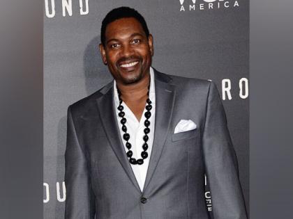 Mykelti Williamson recalls working with Tom Hanks in 'Forrest Gump' | Mykelti Williamson recalls working with Tom Hanks in 'Forrest Gump' Mykelti Williamson recalls working with Tom Hanks in 'Forrest Gump' | Mykelti Williamson recalls working with Tom Hanks in 'Forrest Gump'