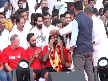 Karnataka govt felicitates RCB team at Vidhana Soudha after their maiden IPL title | Karnataka govt felicitates RCB team at Vidhana Soudha after their maiden IPL title