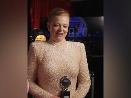 Sarah Snook wins Tony Awards for Best Actress in a play for 'The Picture of Dorian Gray' | Sarah Snook wins Tony Awards for Best Actress in a play for 'The Picture of Dorian Gray'