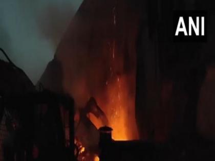 Karachi factory fire rages on for second day | Karachi factory fire rages on for second day Karachi factory fire rages on for second day | Karachi factory fire rages on for second day