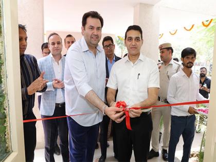 Elan Group-Led Renovation of SDM and Tehsil Offices in Gurugram Inaugurated by Deputy Commissioner, Gurugram Ajay Kumar, IAS | Elan Group-Led Renovation of SDM and Tehsil Offices in Gurugram Inaugurated by Deputy Commissioner, Gurugram Ajay Kumar, IAS Elan Group-Led Renovation of SDM and Tehsil Offices in Gurugram Inaugurated by Deputy Commissioner, Gurugram Ajay Kumar, IAS | Elan Group-Led Renovation of SDM and Tehsil Offices in Gurugram Inaugurated by Deputy Commissioner, Gurugram Ajay Kumar, IAS