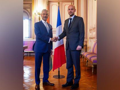 EAM Jaishankar, French counterpart Barrot discuss bilateral cooperation, explore new opportunities in technology | EAM Jaishankar, French counterpart Barrot discuss bilateral cooperation, explore new opportunities in technology EAM Jaishankar, French counterpart Barrot discuss bilateral cooperation, explore new opportunities in technology | EAM Jaishankar, French counterpart Barrot discuss bilateral cooperation, explore new opportunities in technology